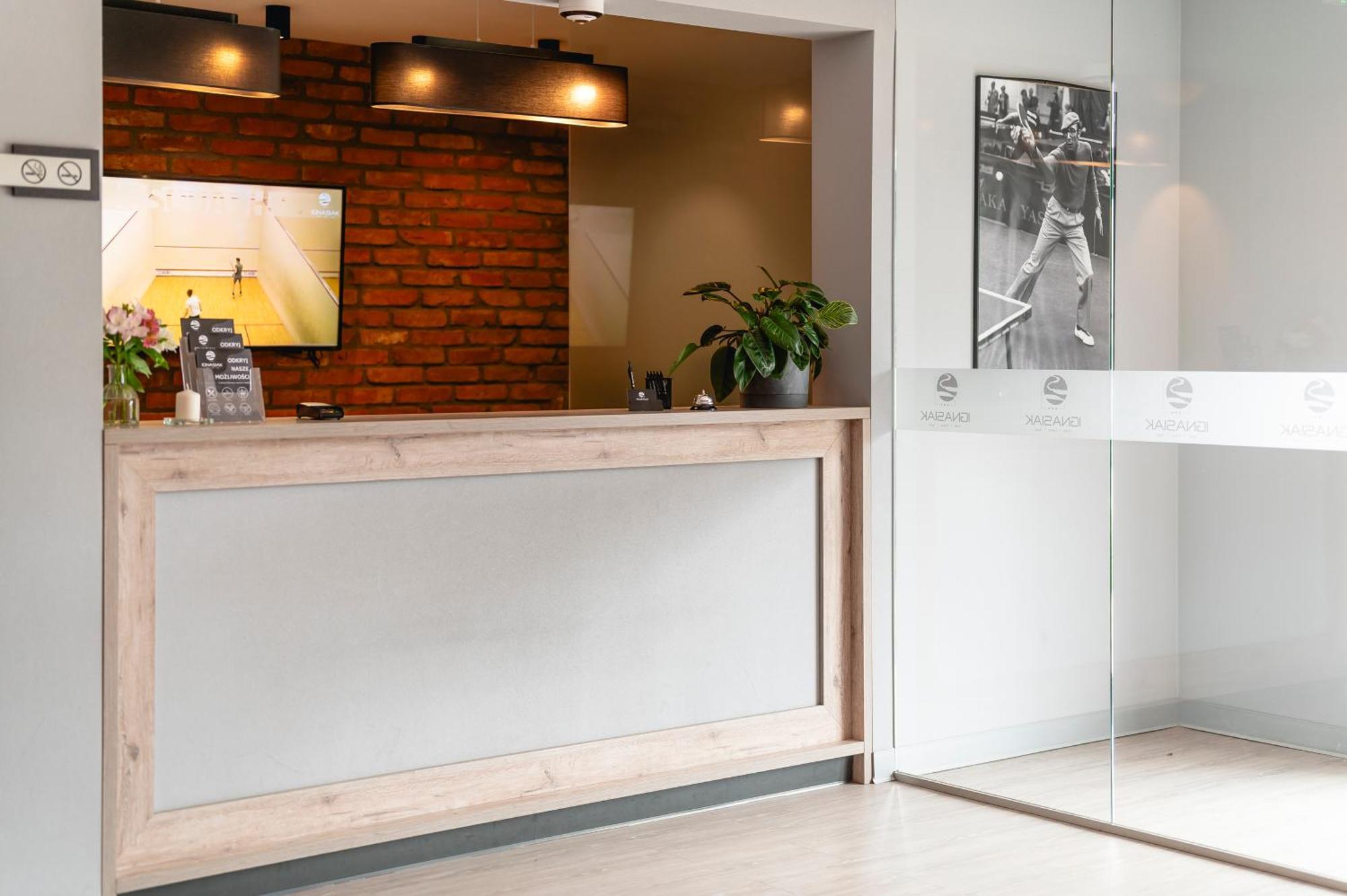 Ignasiak Hotel Września Exteriör bild